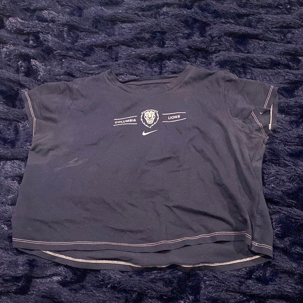 Nike Columbia university cropped tee